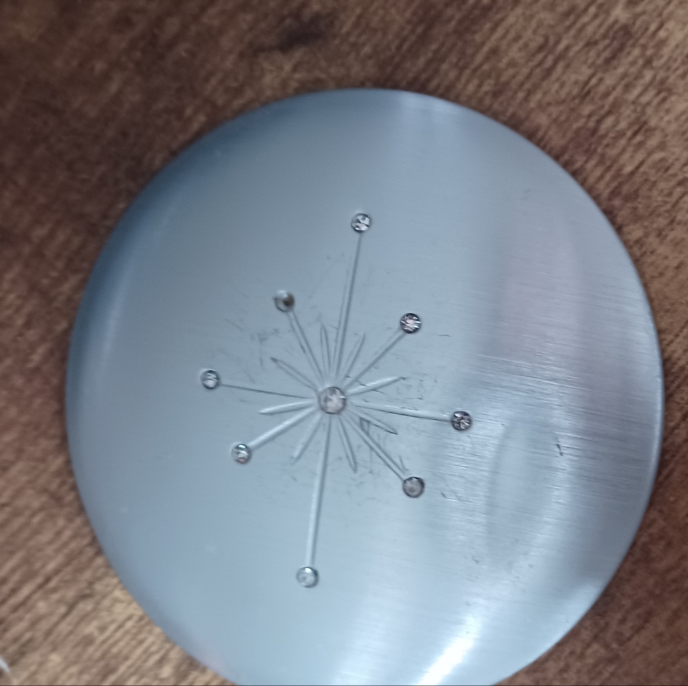 Metal Mirror Compact
